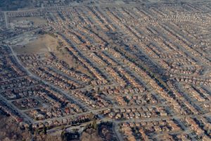 「ランドライト戦略」とは？米国住宅メーカーが選ぶ新しい土地調達の仕組みとWaltonの役割